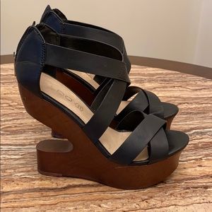 Aldo wedge heels!